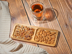 Менажница из акации с двумя секциями «Almond»